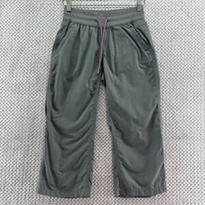 The North Face Pants Women XS Gray Pullon Mid Rise Straight Leg Capri Pockets